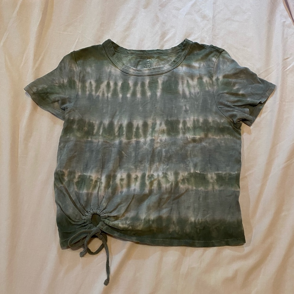 aerie cropped green tie dye shirt!